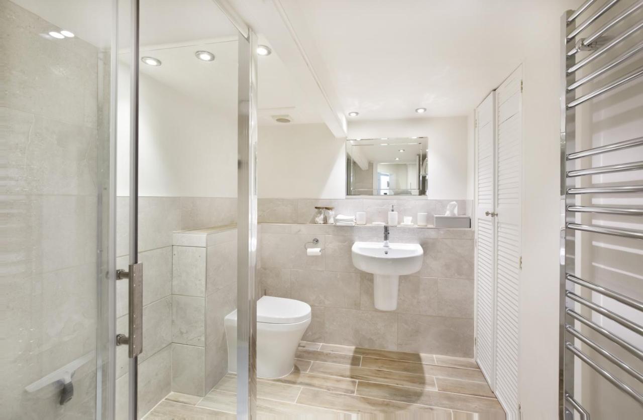 The Garden Square - Unique Luxury Apartment In Historic Garden Square - Ideal For 2 People York Kültér fotó