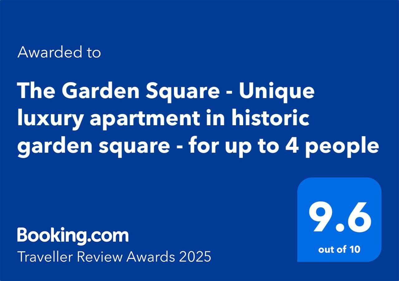 The Garden Square - Unique Luxury Apartment In Historic Garden Square - Ideal For 2 People York Kültér fotó